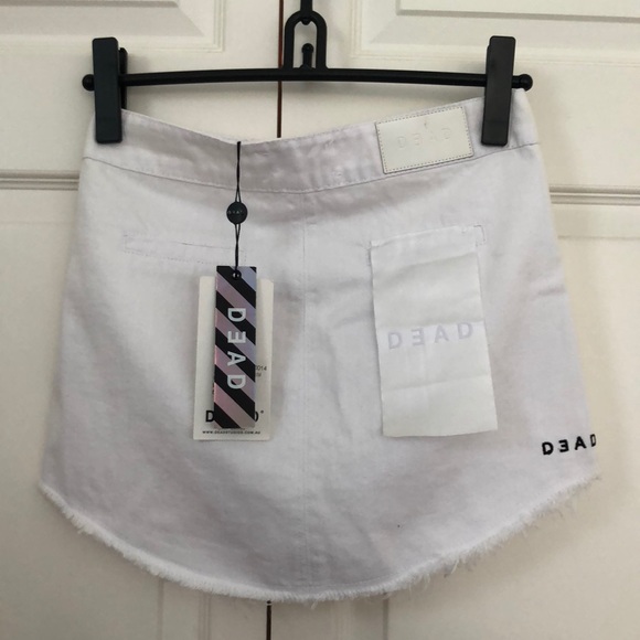 DEAD Studios distressed white denim mini skirt - Picture 3 of 3
